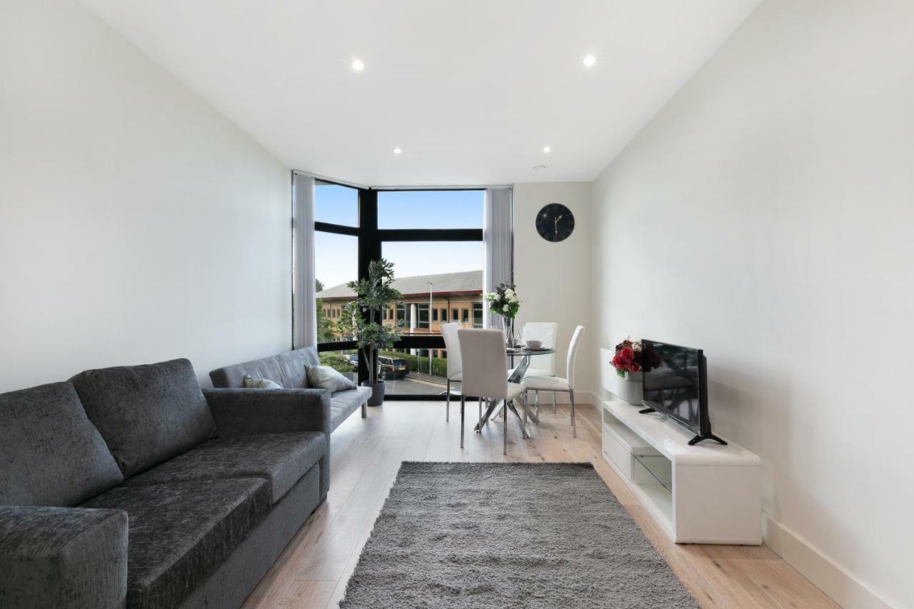 Mondial Apartments At Heathrow Harmondsworth Zewnętrze zdjęcie
