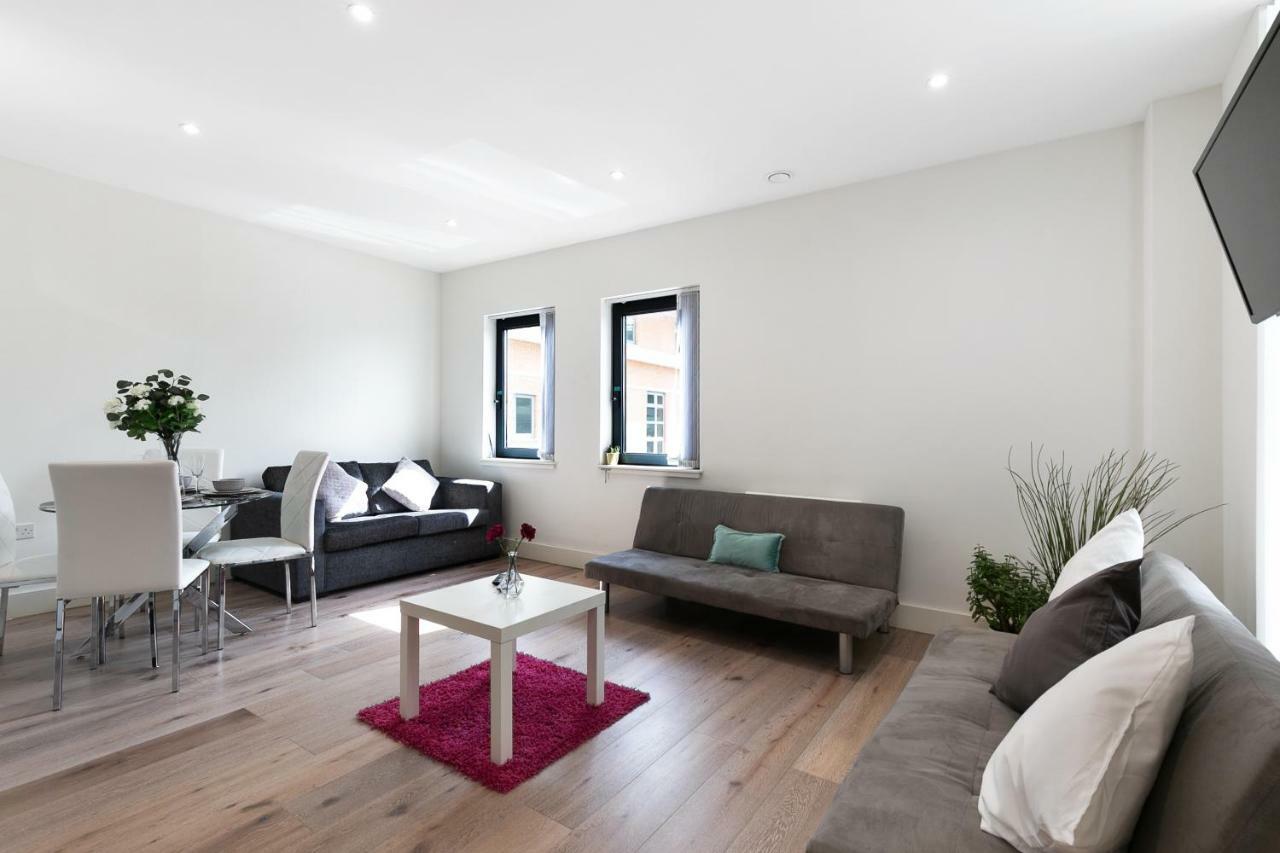 Mondial Apartments At Heathrow Harmondsworth Zewnętrze zdjęcie