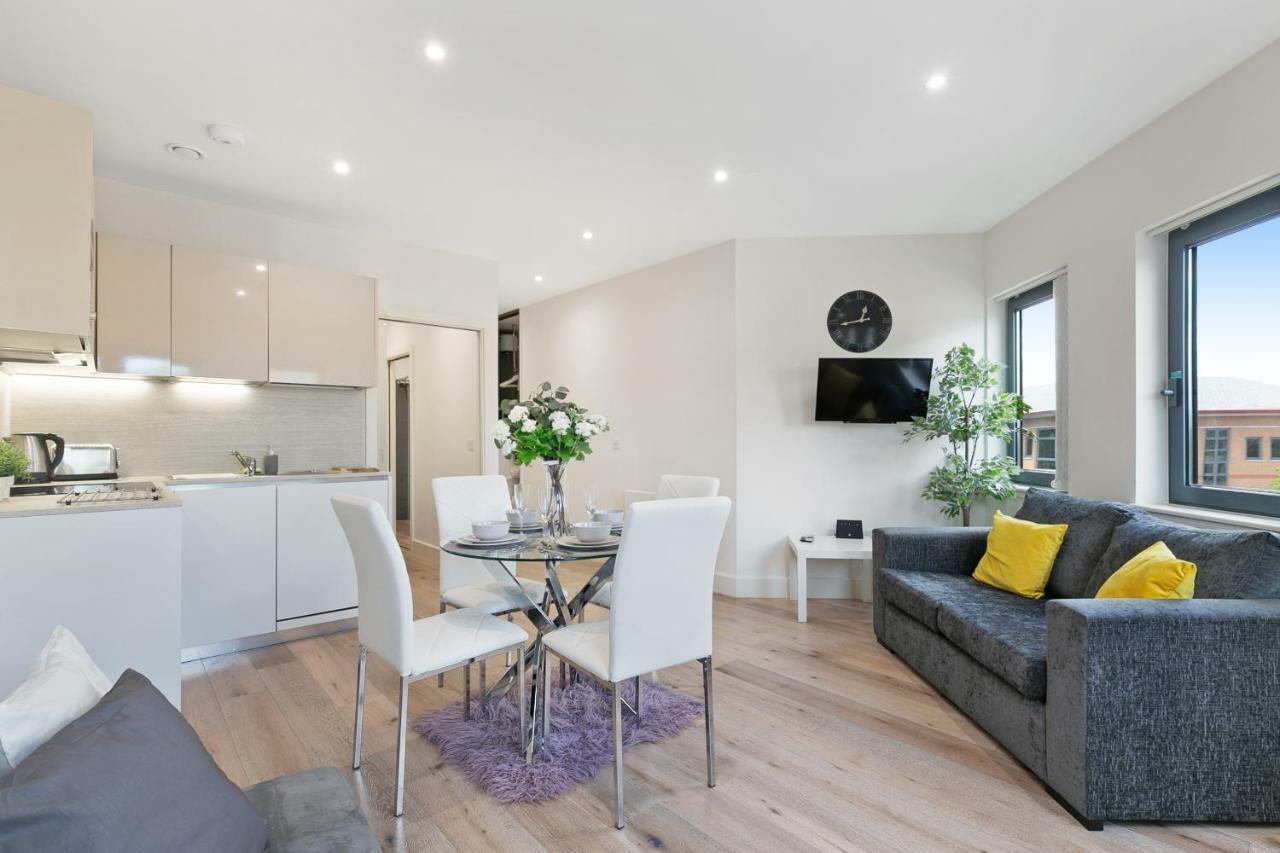 Mondial Apartments At Heathrow Harmondsworth Zewnętrze zdjęcie