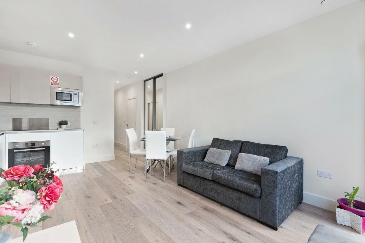 Mondial Apartments At Heathrow Harmondsworth Zewnętrze zdjęcie