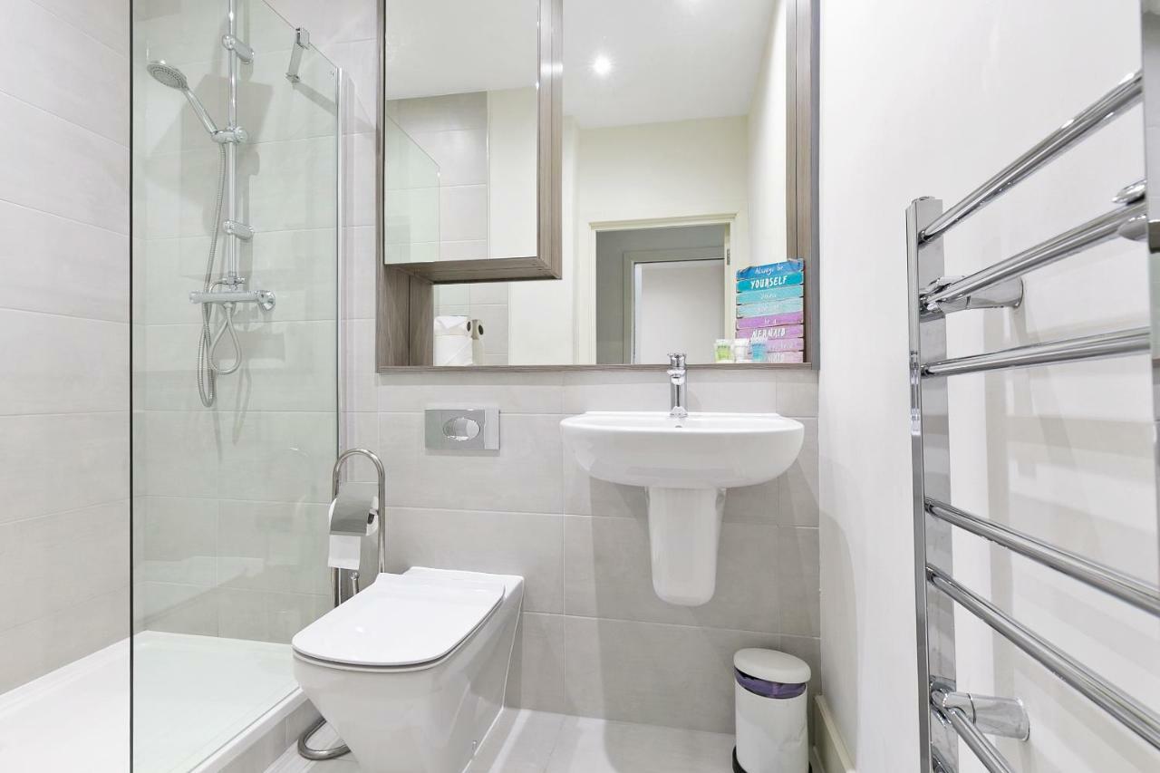 Mondial Apartments At Heathrow Harmondsworth Zewnętrze zdjęcie