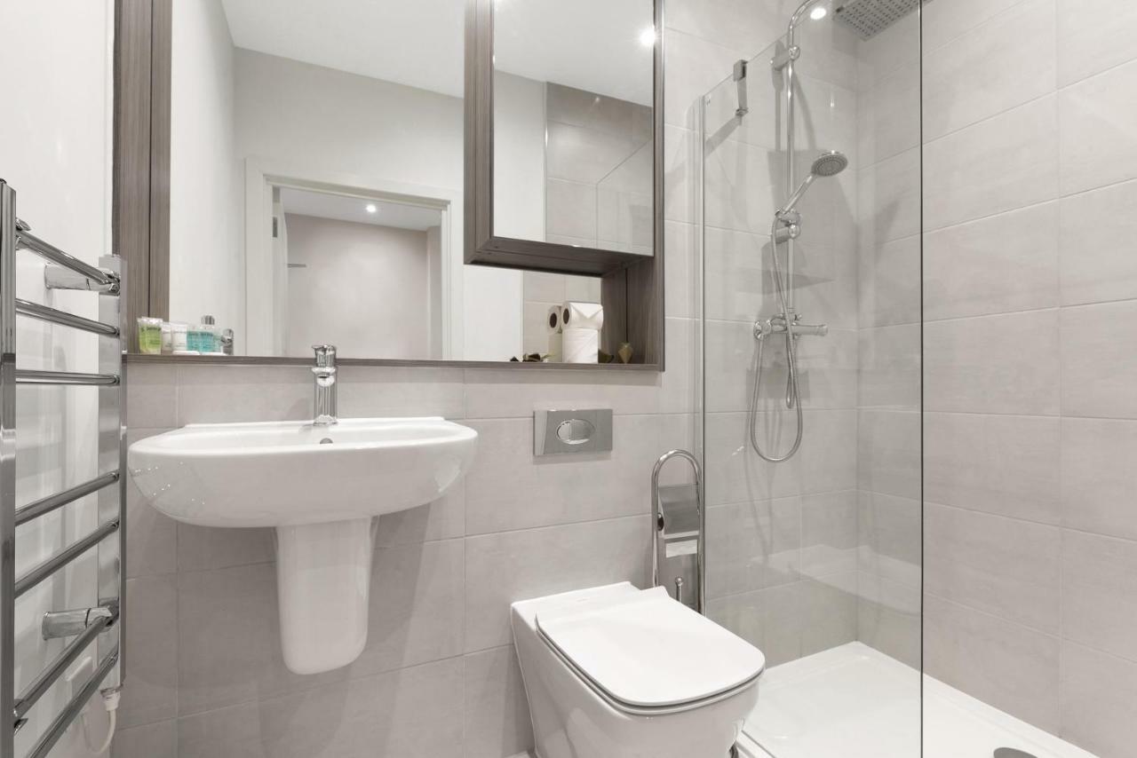 Mondial Apartments At Heathrow Harmondsworth Zewnętrze zdjęcie
